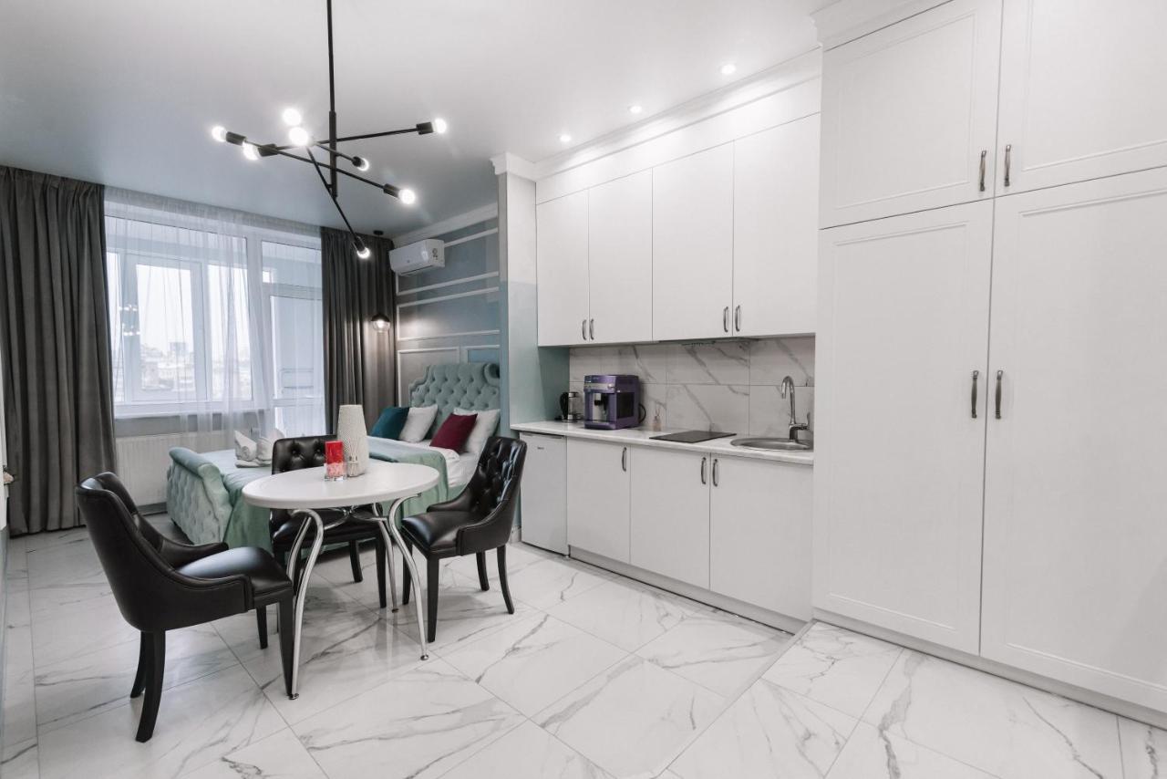 Royal Tower Vip Smart Apartments 1 Kijev Kültér fotó
