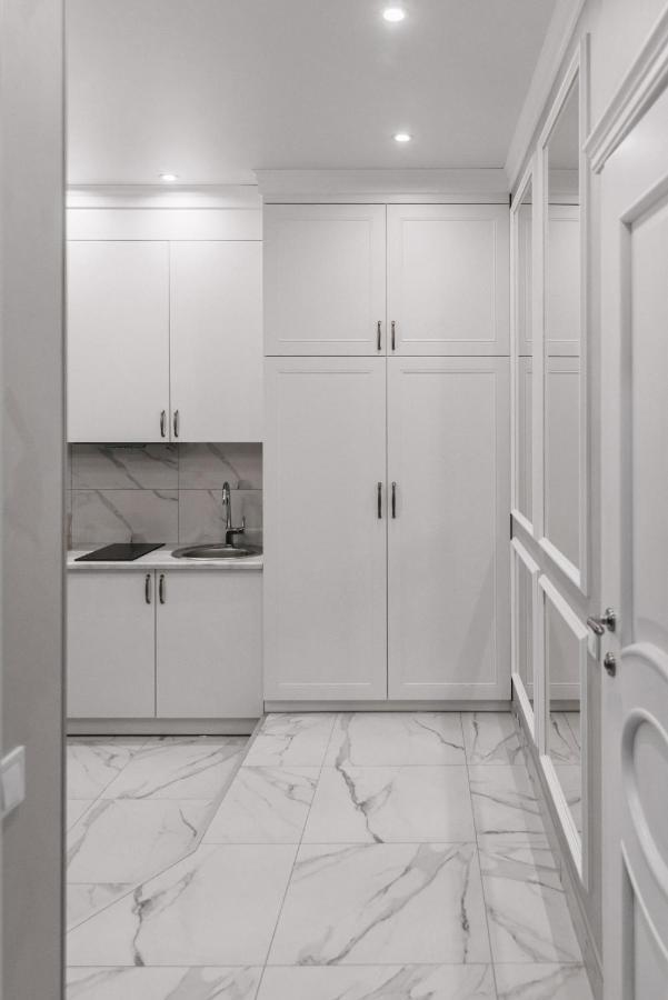 Royal Tower Vip Smart Apartments 1 Kijev Kültér fotó